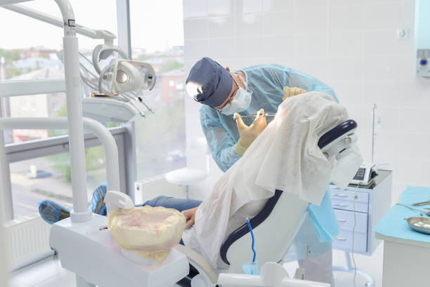 Best Emergency Tooth Extraction in Knoxvle, IL
